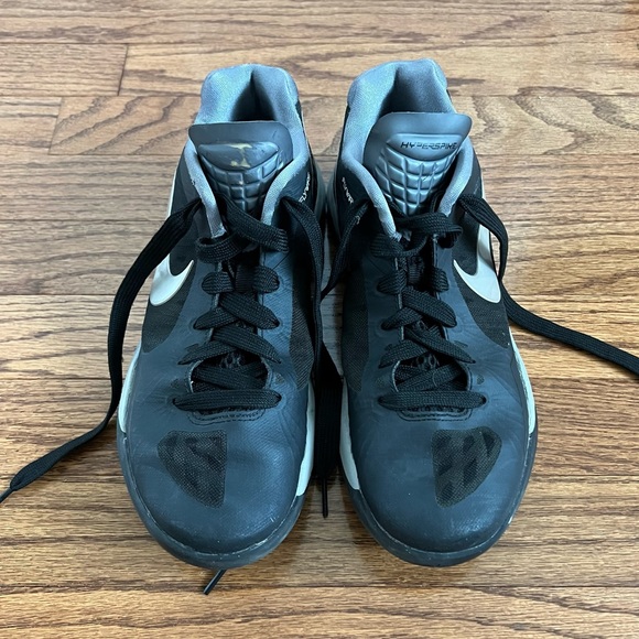 Nike Zoom Hyperspike Flywire Volleyball Shoes - Picture 2 of 7